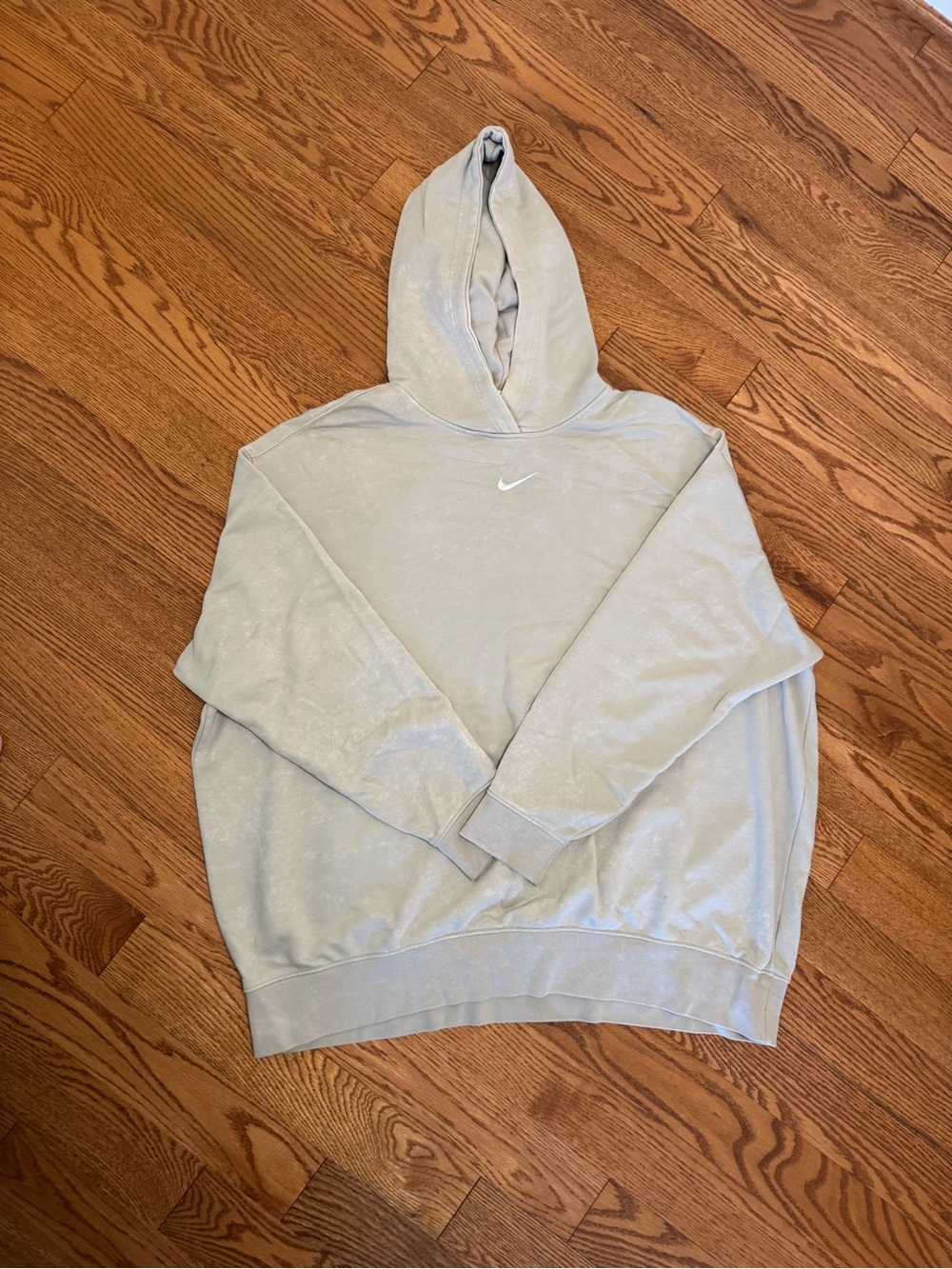Nike Men's Beige Pullover Hoodie